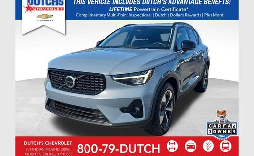 2023 Volvo XC40 Ultimate Dark