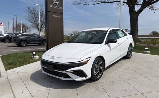 2025 Hyundai Elantra