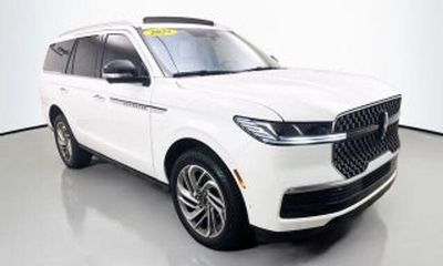 2025 Lincoln Navigator L Black Label