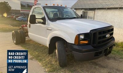 2006 Ford F-350 SD XLT DRW