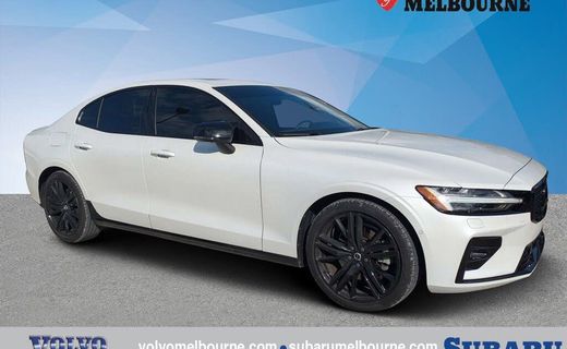 2024 Volvo S60 Plus Black Edition