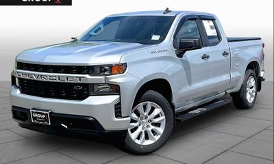 2021 Chevrolet Silverado Custom