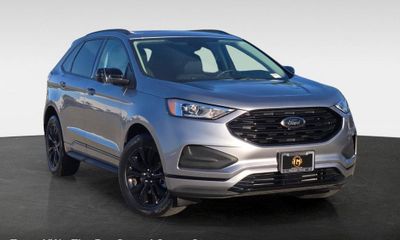 2022 Ford Edge SE