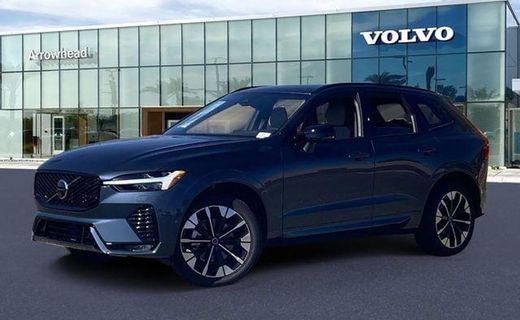 2026 Volvo XC60 Plus Dark