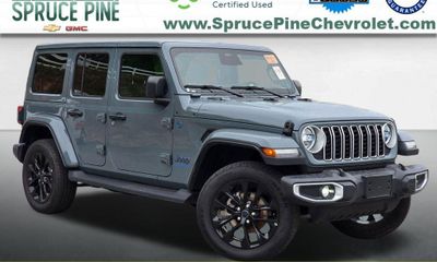2025 Jeep Wrangler Sahara 4XE