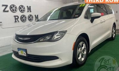 2017 Chrysler Pacifica LX