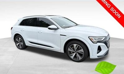 2024 Audi Q8 Quattro Premium Plus