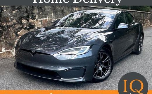 2022 Tesla Model S Plaid