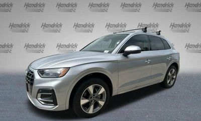 2022 Audi Q5 Quattro Premium Plus
