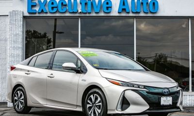 2018 Toyota Prius Prime PHEV Plus Premium Advanced