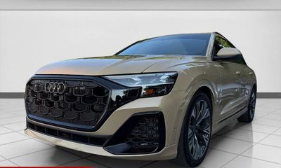 2024 Audi Q8 S Line Quattro