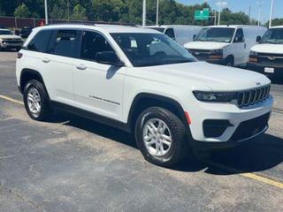 2022 Jeep Grand Cherokee Laredo