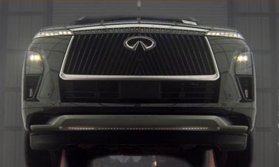 2025 Infiniti QX80 Pure