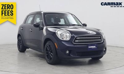2016 Mini Countryman Base