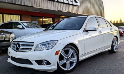 2010 Mercedes-Benz C-Class C300