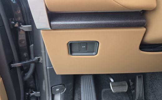2026 Land Rover Range Autobiography