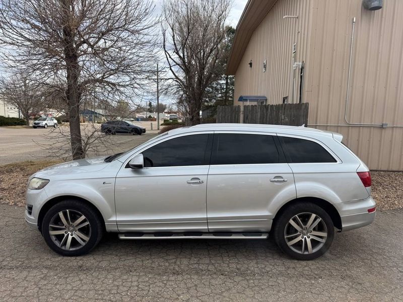 2015 Audi Q7 — a typically priced live listing