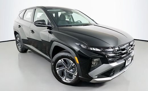 2026 Hyundai Tucson Blue SE