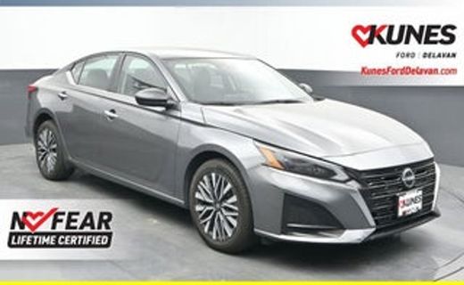 2024 Nissan Altima SV