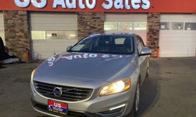 2017 Volvo V60 Premier