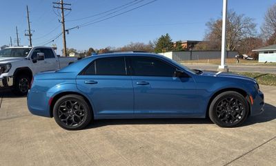 2022 Chrysler 300 Touring