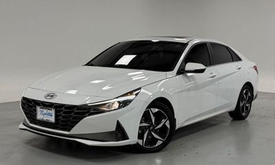 2022 Hyundai Elantra SEL W Premium