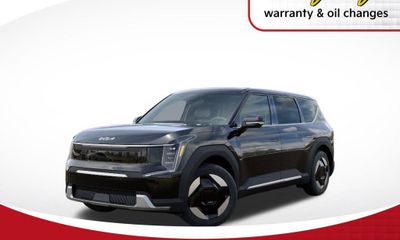 2026 Kia EV9 Light LR
