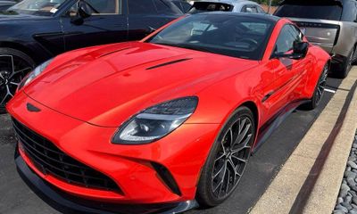 2026 Aston Martin Vantage Coupe