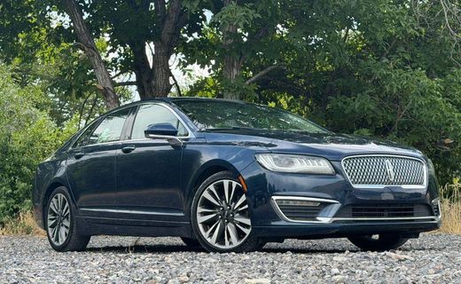 2017 Lincoln MKZ Select