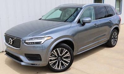 2020 Volvo XC90 Momentum