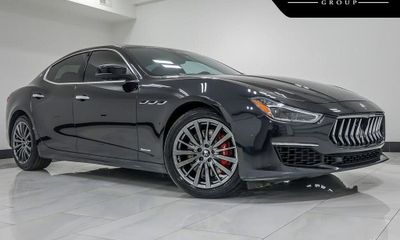 2018 Maserati Ghibli Luxury