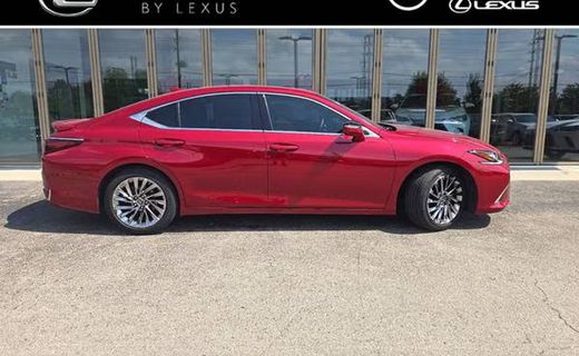 2025 Lexus ES 300H Ultra Luxury