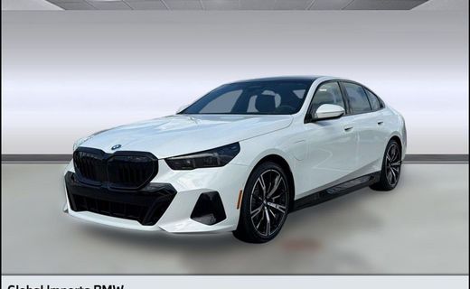 2027 BMW 550E xDrive