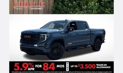 2026 GMC Sierra Elevation