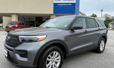 2021 Ford Explorer Base