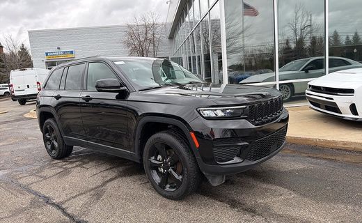 2024 Jeep Grand Cherokee Laredo