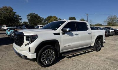 2023 GMC Sierra Denali Ultimate