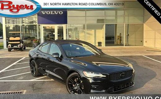 2024 Volvo S60 Plus Black Edition