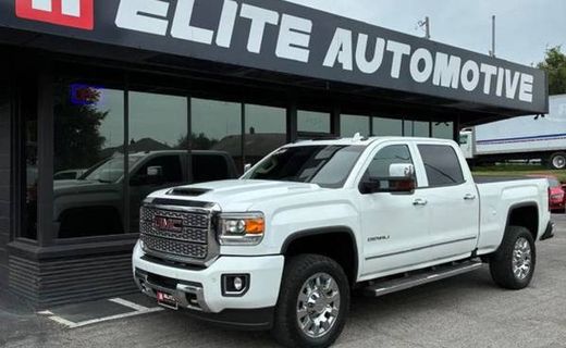 2018 GMC Sierra HD Denali