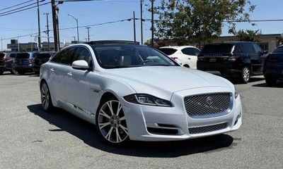 2019 Jaguar XJ XJL Portfolio