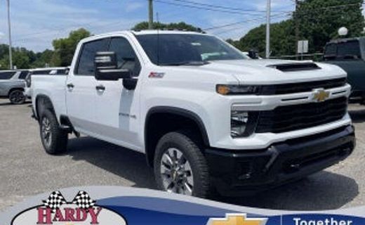 2026 Chevrolet Silverado HD LT