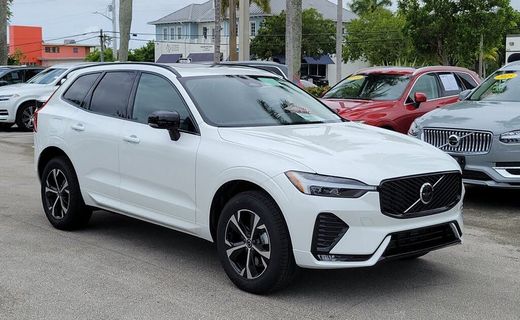 2026 Volvo XC60 Core
