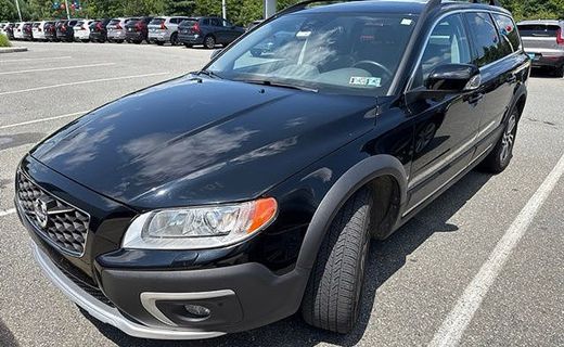 2015 Volvo XC70 Platinum R