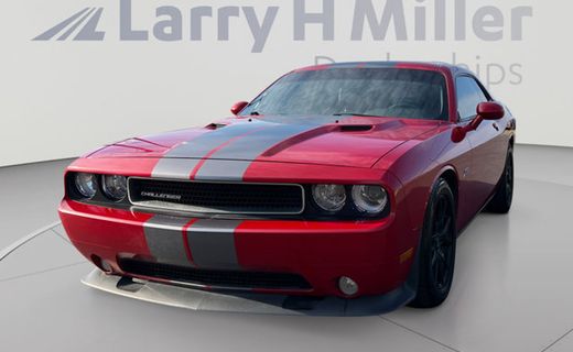 2013 Dodge Challenger SRT8