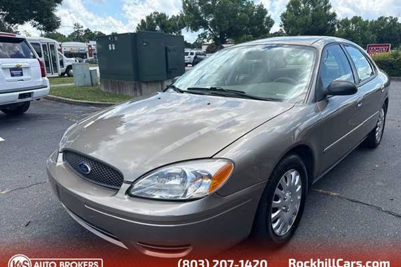 2007 Ford Taurus — a typically priced live listing
