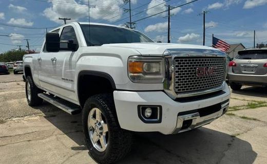 2015 GMC Sierra Denali