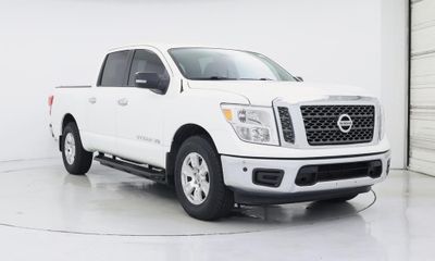 2018 Nissan Titan SV