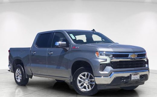 2023 Chevrolet Silverado LT