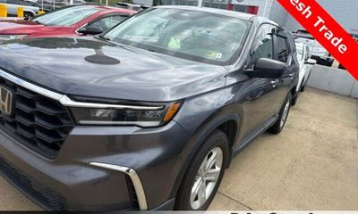2023 Honda Pilot LX