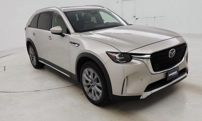 2025 Mazda CX-90 Premium Plus